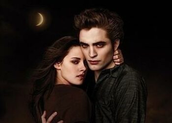 newmoon_bellaedwardposterR375