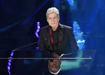 Baglioni_Sanremo_Piano_Lapresse