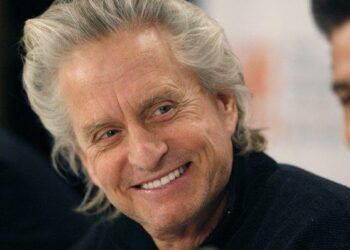 Michael-Douglas