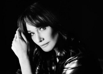 carla_bruni-in-uscita-il-nuovo-album-french-touch