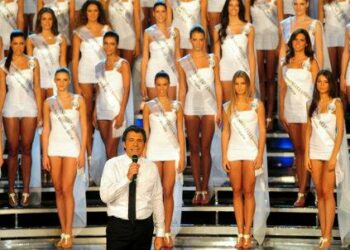 infophoto_miss_italia_2012_frizzi_semifinale_R439