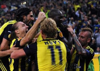 kuyt_fenerbahce