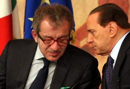 maroni_berlusconi_suggerimentoR400