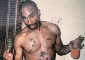 tupac_shakur_1_facebook_2017