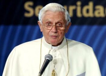 Benedetto_XVI_FAOR375