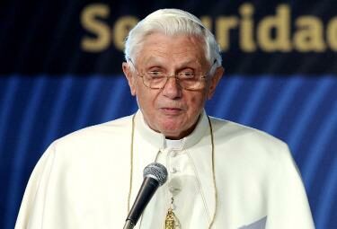 Benedetto_XVI_FAOR375