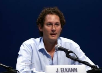 Elkann_MeetingR400.jpg