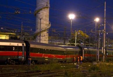 Treni_Scontro_Roma260412R400