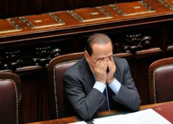 berlusconi_camera_preoccupatoR400_4ott10