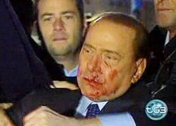 berlusconi_tumefattoR375-1