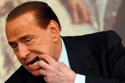 berlusconidenterotto_R400