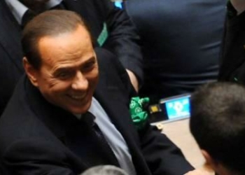 berlusconifazzolettoverde-R400