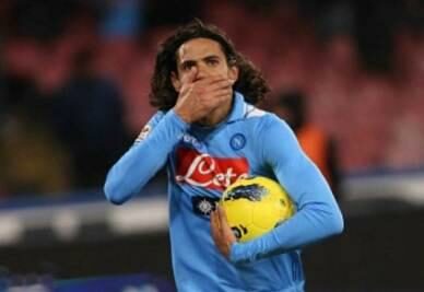 cavani_pallone_R400