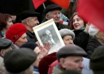 comunismo_russia_manifestazione2R400