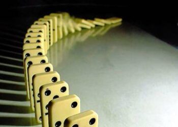 domino_effettoR375_31ago08