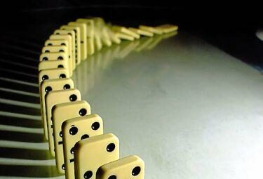 domino_effettoR375_31ago08