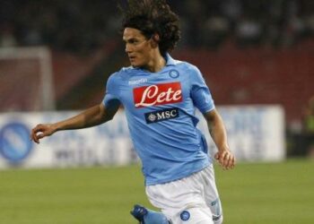 edinson_cavani_napoli_r400