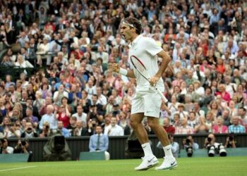 federer_wimbledon_finaleR400