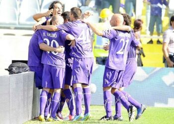 fiorentina_esultanza_toni_cataniaR400