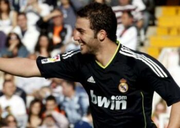 gonzalo_higuain_r400-1