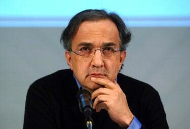 marchionne_pensoso_R375