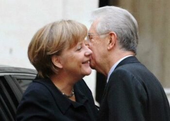 merkel_mariomonti_salutoR400