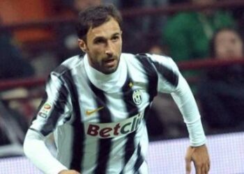 mirko_vucinic_juventus_r400