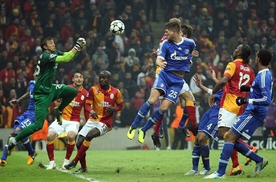 muslera_huntelaar