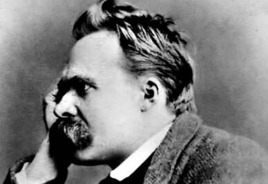 nietzsche_R400