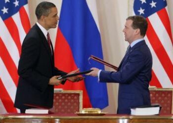 obama_medvedev_trattatoR375