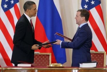 obama_medvedev_trattatoR375