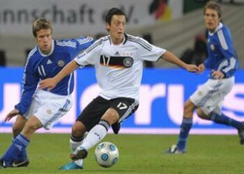 ozil_germania-R375x255_22giu