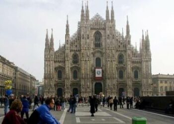 piazza-duomo-r400