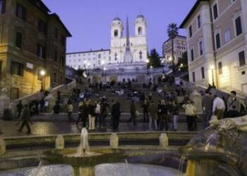 piazza_spagna_r400