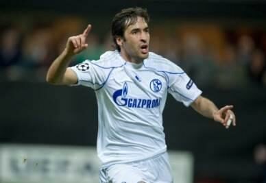 raul_schalke_R400_5apr11