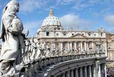 san_pietro_statuaPpR375