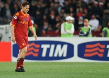 totti_sconsolato_r375x255_05mag10