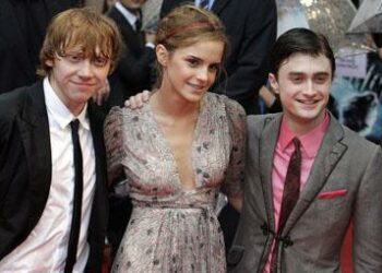 harry_potter_premiere_R375