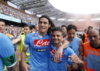 cavani_insigne_braccio