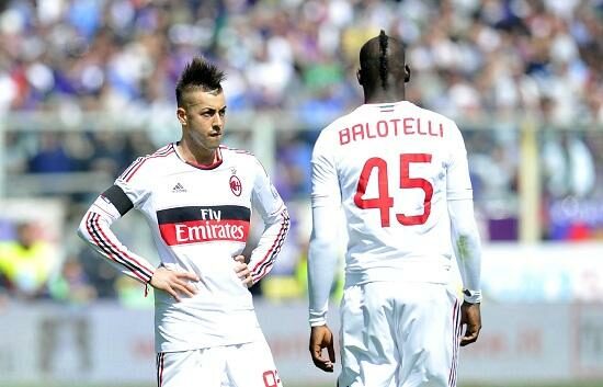 elshaarawy_balotelli_braccia