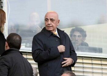 galliani_milan_tribunaR400