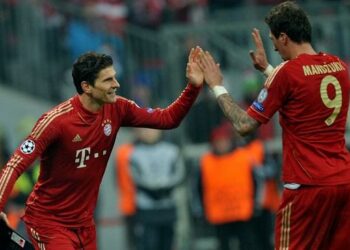 gomez_mandzukic_sostituzione