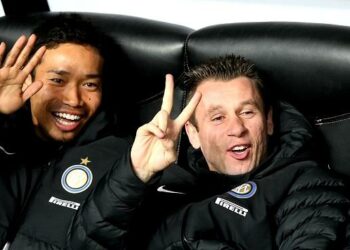 nagatomo_cassano_panchina