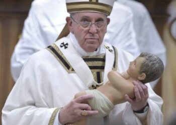 papa-francesco_bambino_R439