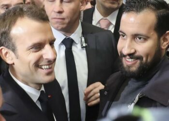 macron_benalla_scandalo_francia_lapresse_2018