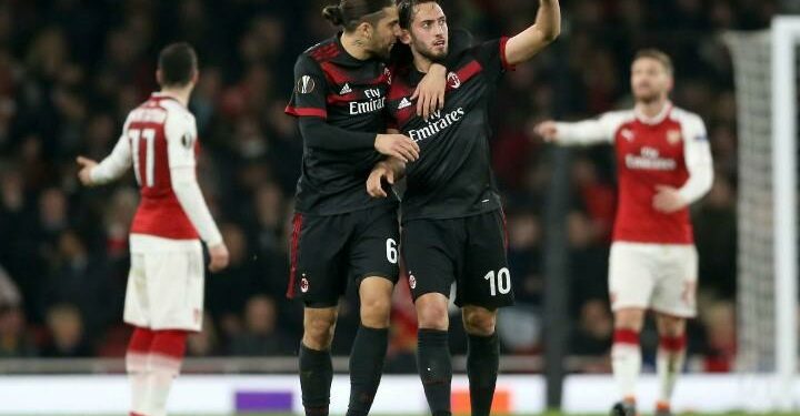 Calhanoglu_Rodriguez_Milan_Arsenal_lapresse_2018