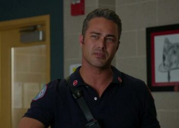 Chicago_Fire_5_Taylor_Kinney_2018_Facebook