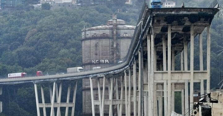 Genova_Ponte_Morandi_Rotto_Lapresse