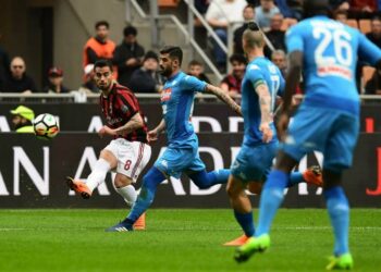 Suso_Hysaj_Napoli_Milan_cross_lapresse_2018