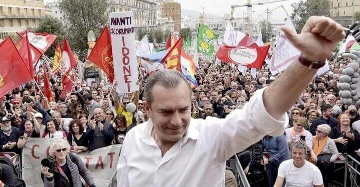 luigi_demagistris_piazza_napoli_lapresse_2018